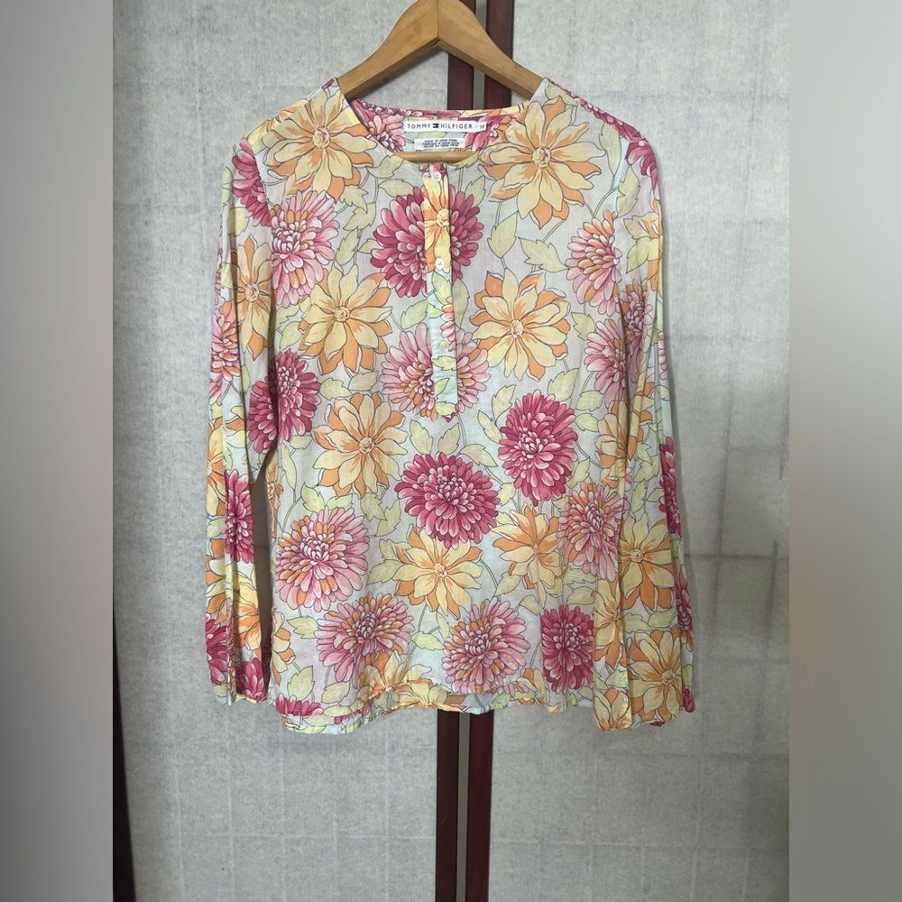 TOMMY HILFIGHER FLORAL BLOUSE 3/4 BUTTON LONG SLEEVE SIZE‎ 12